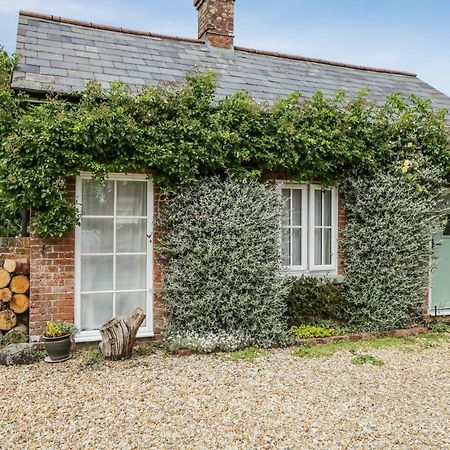 Parkfield Cottage Sturminster Marshall Bagian luar foto